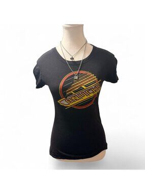 Black vintage canucks graphic tee Size: S #skater...